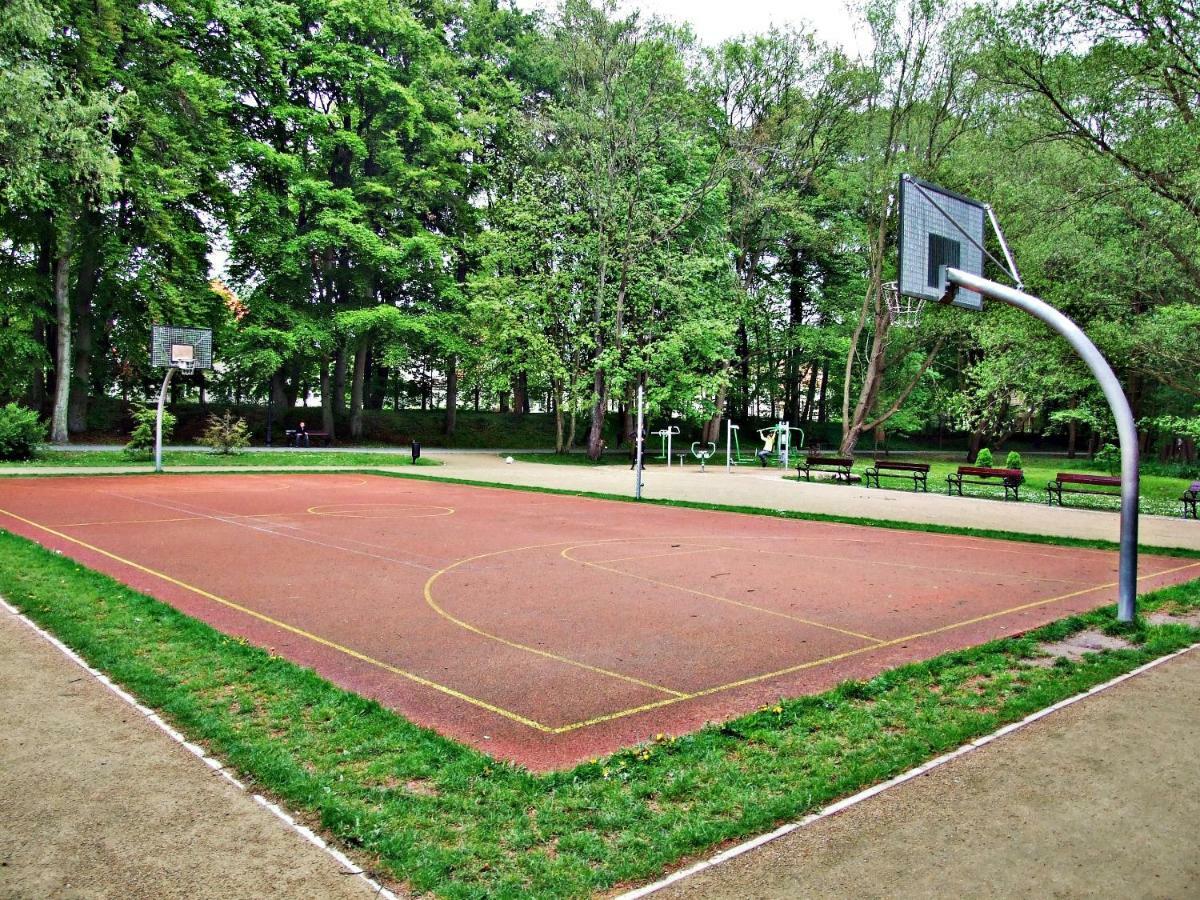 Apartment Z Ogrodkiem W Parku Zdrojowym
