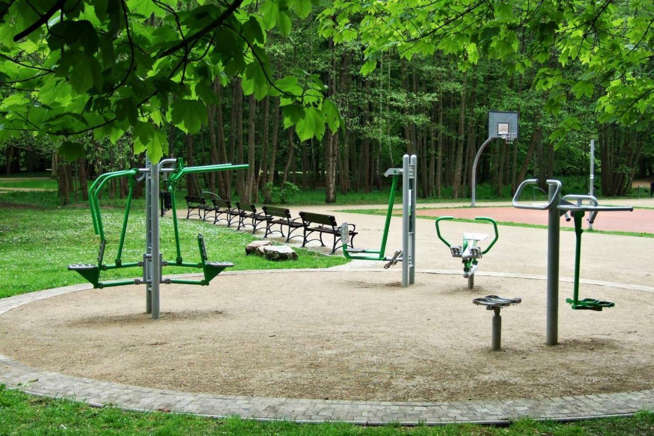 Z Ogrodkiem W Parku Zdrojowym * Świnoujście