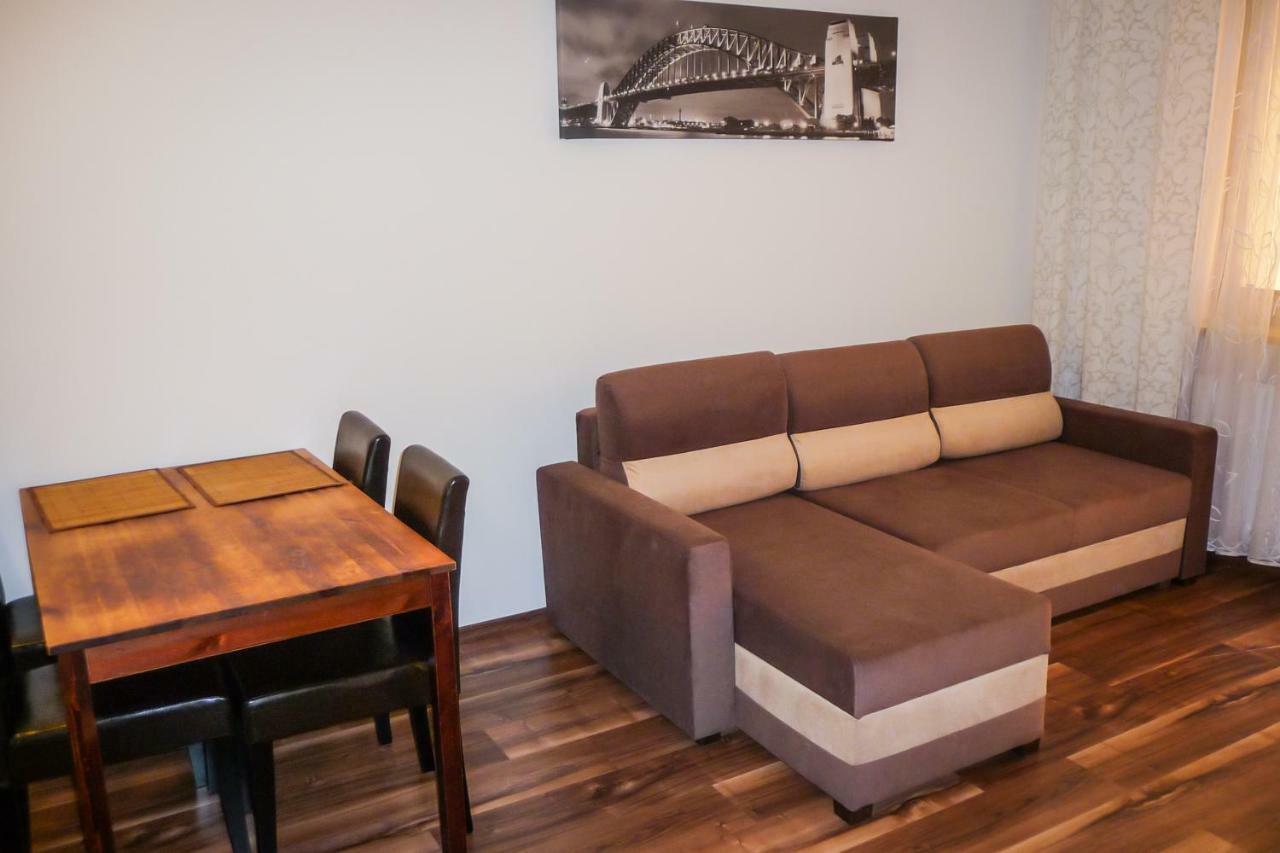 Apartment Z Ogrodkiem W Parku Zdrojowym *